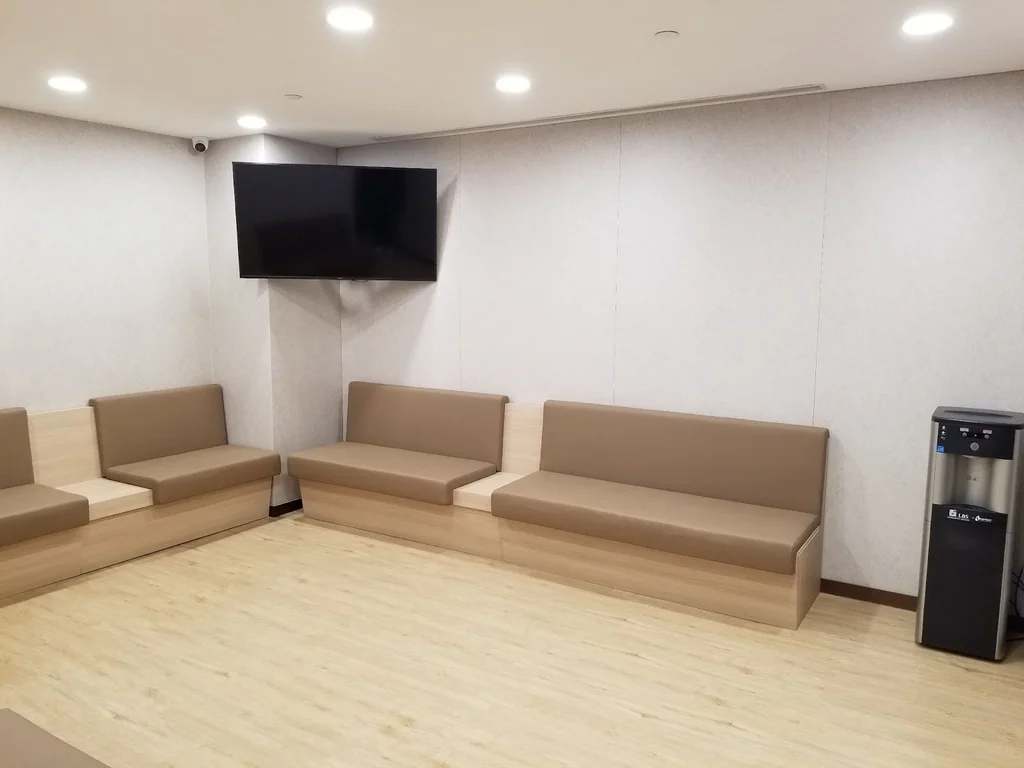 HKMRI Waiting Area